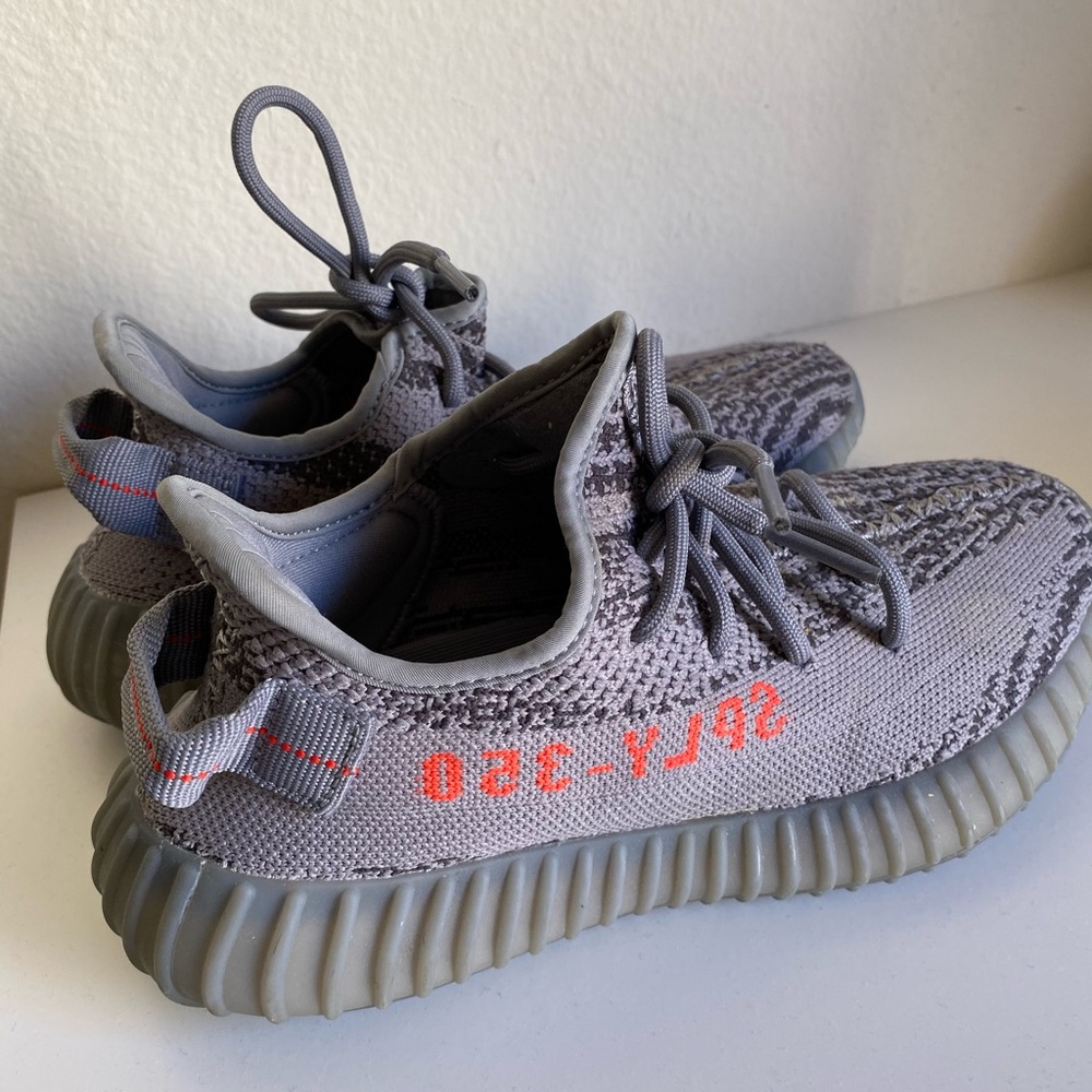 Yeezy 350 Zebra Size 5.5 Womens